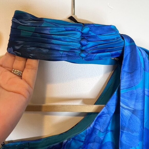 Vince Camuto Blue Floral Mock Neck One-Shoulder Gown Size 8 NWT - Picture 7 of 8